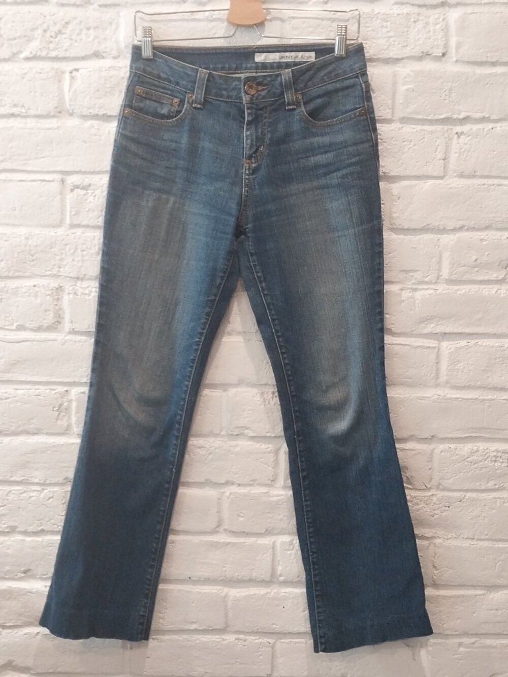 DKNY Jeans Soho Boot Womens 2 Waist 29 Y2K Mid-Rise Bootcut Blue Faded Denim